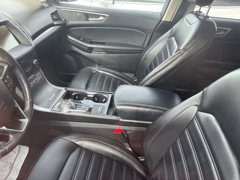 Used 2019 Ford Edge SEL w/ Equipment Group 201A image 8