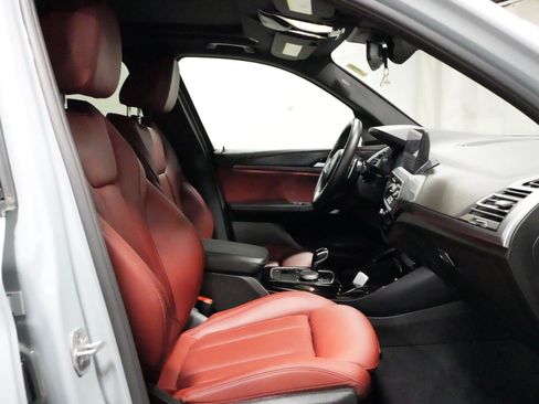 Used 2024 BMW X3 xDrive30i w/ Premium Package image 7