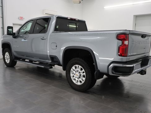 Used 2024 Chevrolet Silverado 2500 LT w/ All Star Edition AWD/4WD image 6