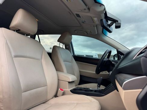Used 2017 Subaru Outback 3.6R Limited AWD/4WD image 26