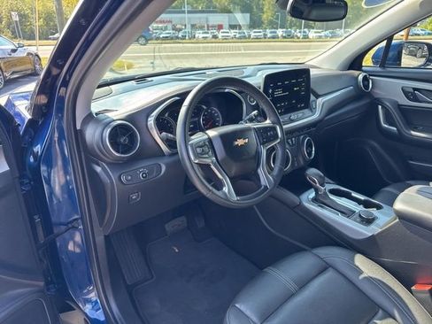 Used 2023 Chevrolet Blazer LT AWD/4WD image 10