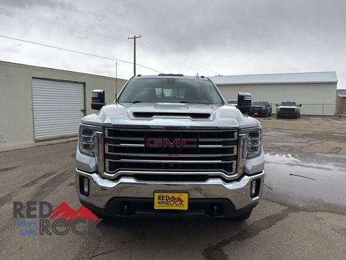 Used 2022 GMC Sierra 3500 SLT w/ SLT Premium Package image 2