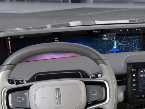 New 2025 Lincoln Nautilus Premier w/ Equipment Group 102A image 13