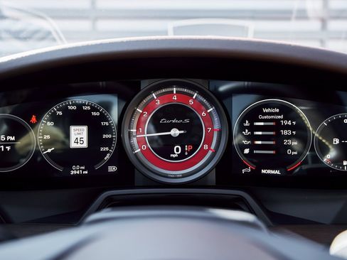 Used 2021 Porsche 911 Turbo S image 54