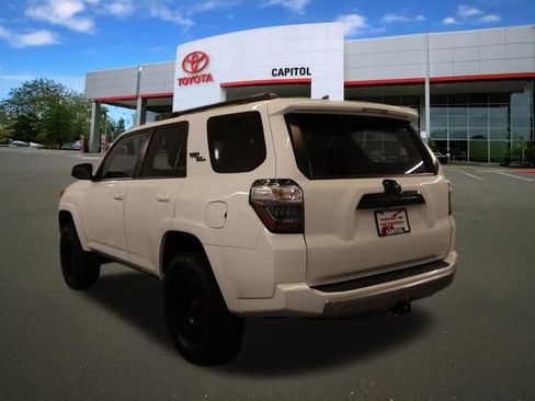Used 2022 Toyota 4Runner TRD Off-Road Premium AWD/4WD image 5