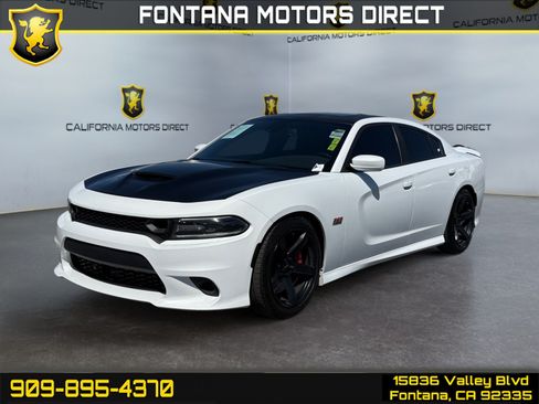 Used 2018 Dodge Charger SRT w/ Technology Group RWD image 1