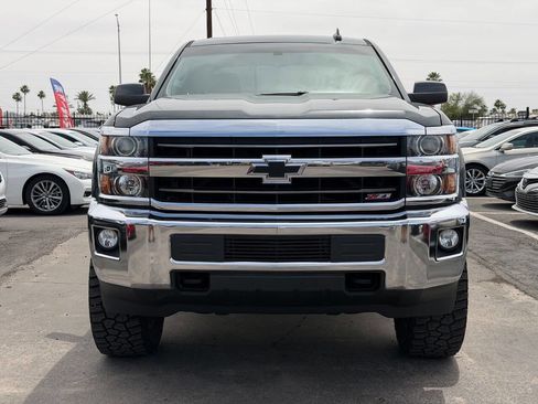 Used 2018 Chevrolet Silverado 2500 LT w/ LT Convenience Package AWD/4WD image 17