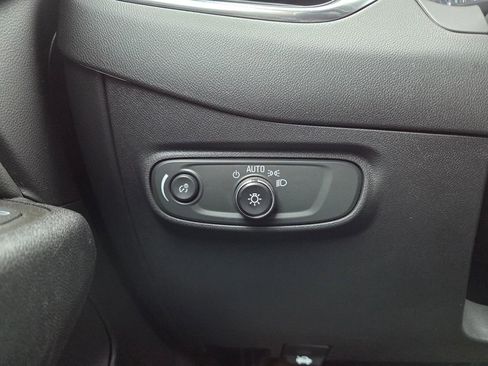 Used 2024 Chevrolet Equinox LT w/ LPO, Floor Liner Package image 10