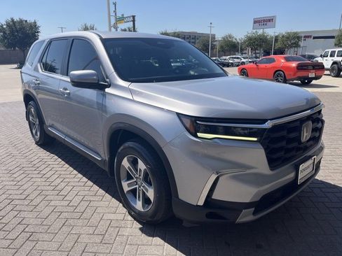 Certified 2023 Honda Pilot EX-L image 3