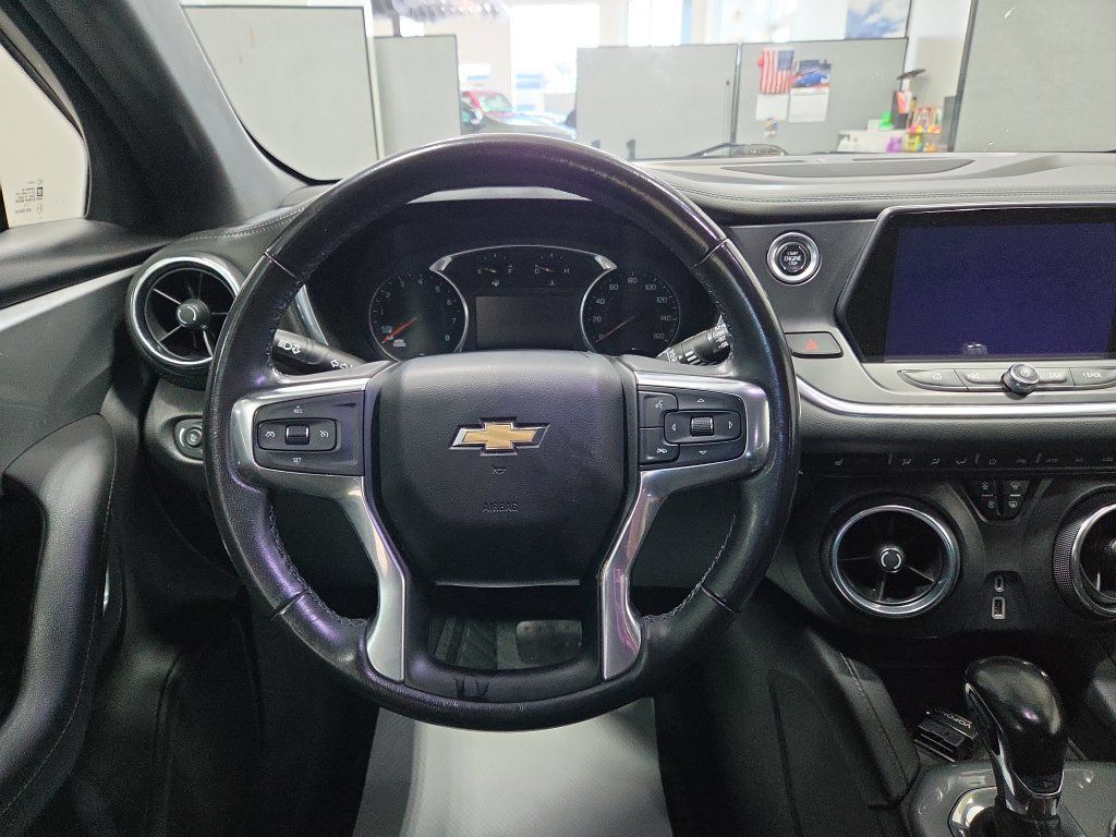 Used 2019 Chevrolet Blazer LT FWD image 26