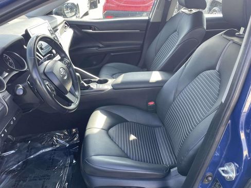 Used 2024 Toyota Camry SE w/ Convenience Package image 29