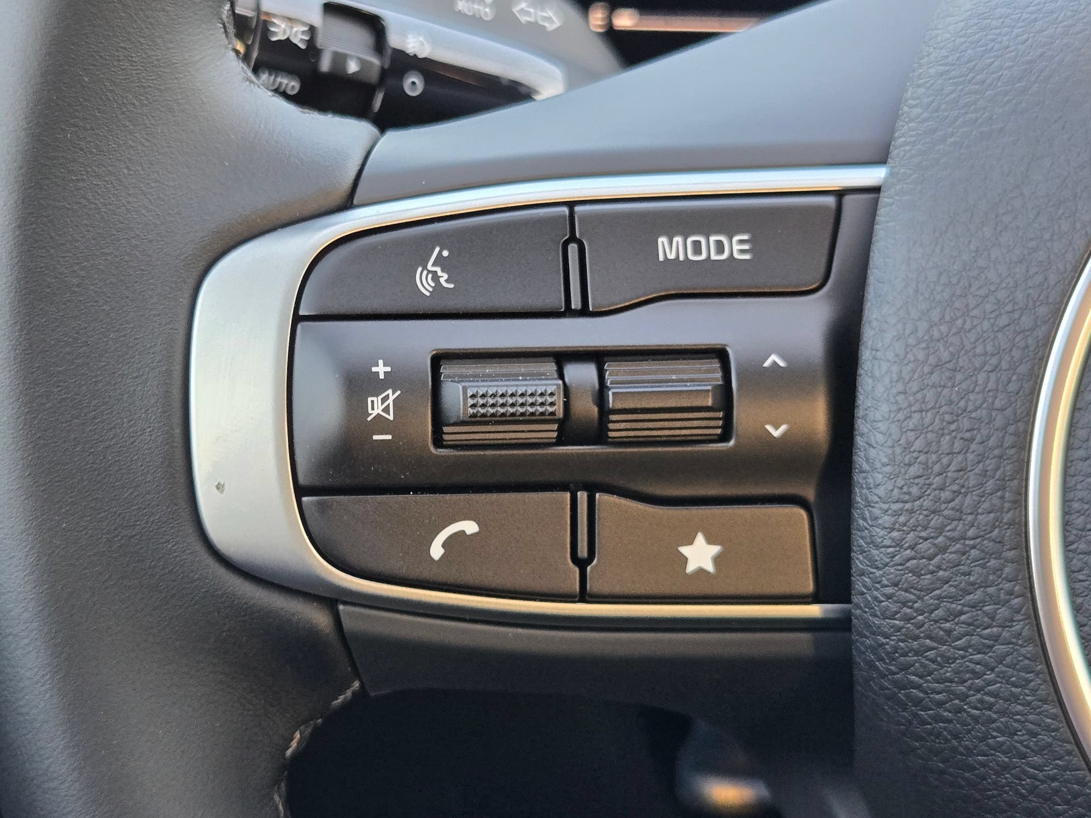 New 2026 Kia K5 GT-Line w/ GT-Line Premium Package FWD image 23
