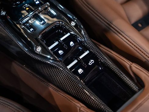 Certified 2022 Ferrari SF90 Spider AWD/4WD image 39