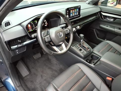 Used 2025 Honda CR-V Sport Touring image 14