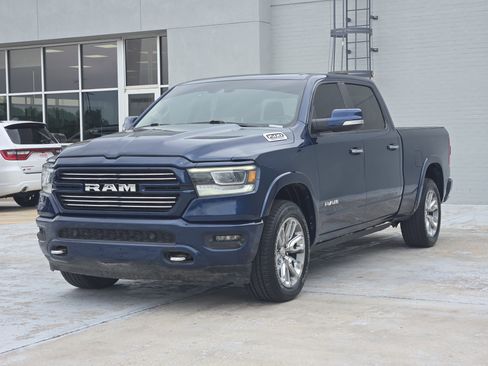 Used 2021 RAM 1500 Laramie w/ Laramie Southwest Edition AWD/4WD image 4