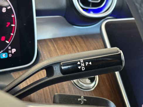 Used 2025 Mercedes-Benz C 300 4MATIC Sedan image 16