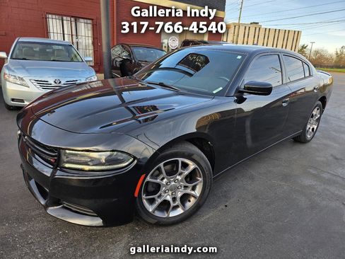Used 2015 Dodge Charger SXT w/ Rallye Group image 1
