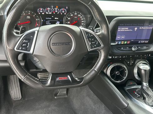 Used 2020 Chevrolet Camaro SS image 14