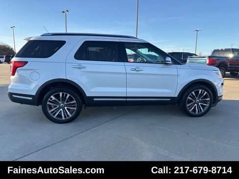 Used 2019 Ford Explorer Platinum image 24