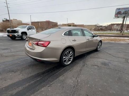Used 2024 Chevrolet Malibu LT image 8
