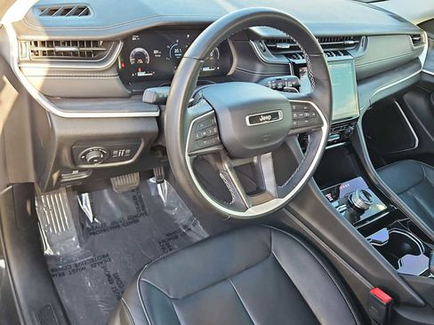 Used 2021 Jeep Grand Cherokee L Limited image 10