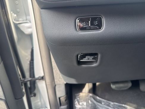 New 2025 Lincoln Navigator Reserve w/ Jet Appearance Package image 11