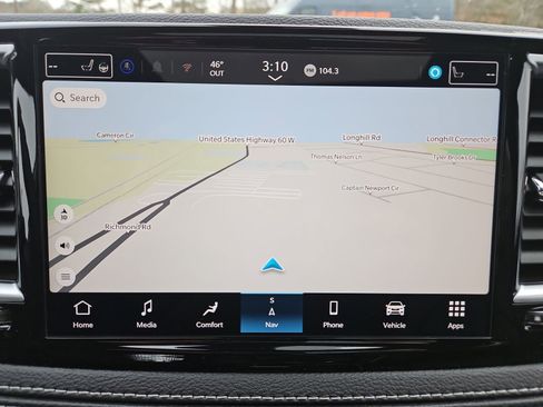 New 2026 Chrysler Pacifica Limited AWD/4WD image 28