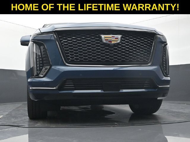 Used 2025 Cadillac Escalade Sport Platinum w/ LPO, Floor Liner Package AWD/4WD image 75