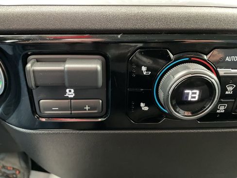 Used 2025 Chevrolet Silverado 1500 LT w/ Work Truck Package image 15