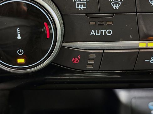 Used 2022 Ford Escape SEL image 20