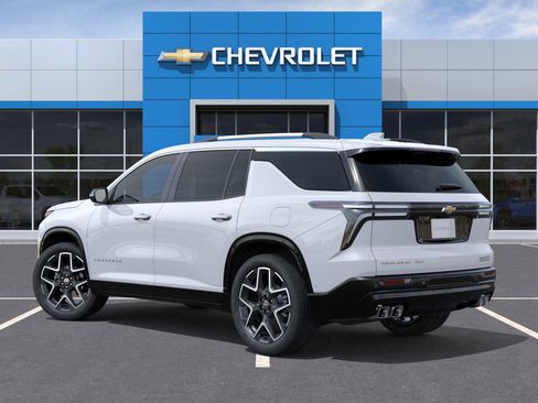 New 2026 Chevrolet Traverse High Country w/ LPO, Floor Liner Package image 3