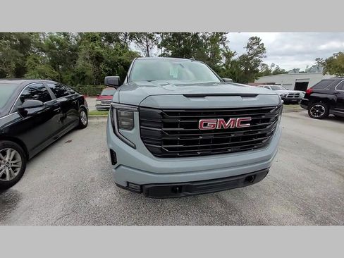 Used 2024 GMC Sierra 1500 Elevation image 28