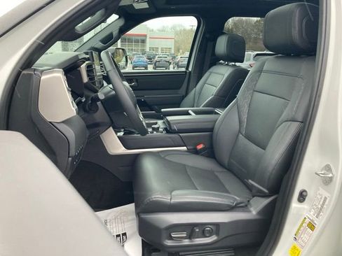 Used 2025 Toyota Tundra Limited w/ TRD Off-Road Package image 16