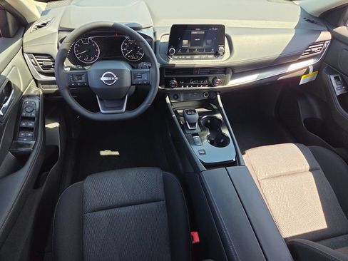 New 2026 Nissan Rogue SV FWD image 7