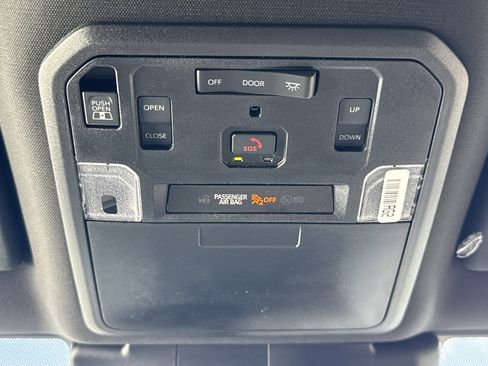 New 2025 Toyota Tacoma Limited AWD/4WD image 19