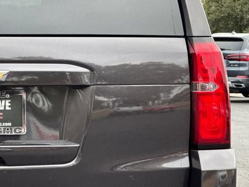 Used 2015 Chevrolet Suburban LT w/ Luxury Package RWD image 52