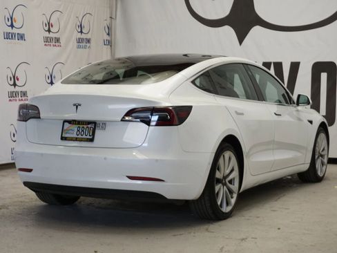 Used 2018 Tesla Model 3 Mid Range RWD image 4