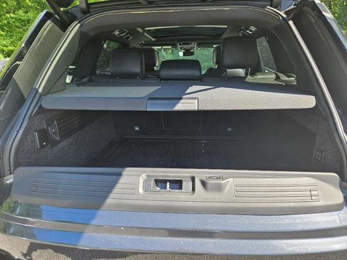 Used 2018 Land Rover Range Rover Supercharged image 45