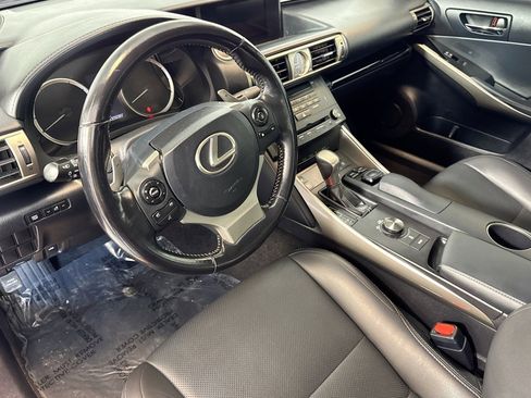Used 2016 Lexus IS 200t w/ Navigation System Package image 9