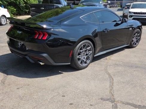 Used 2024 Ford Mustang GT Premium w/ GT Performance Package RWD image 7
