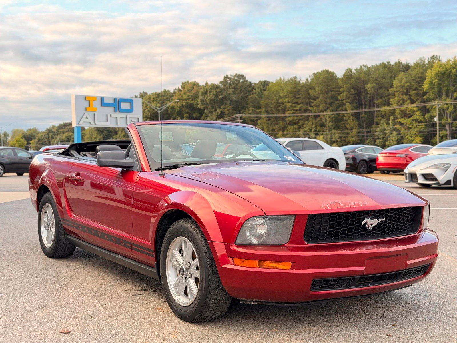 Used 2006 Ford Mustang Convertible RWD image 11