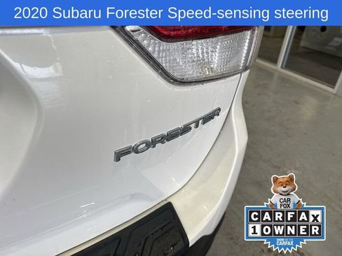Used 2020 Subaru Forester Premium image 17