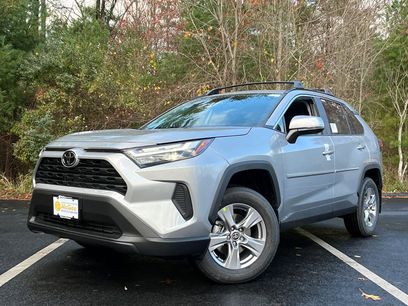 New 2025 Toyota RAV4 XLE w/ Convenience Package