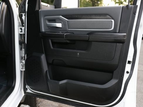 Used 2023 RAM 3500 Big Horn w/ Level 1 Equipment Group image 19