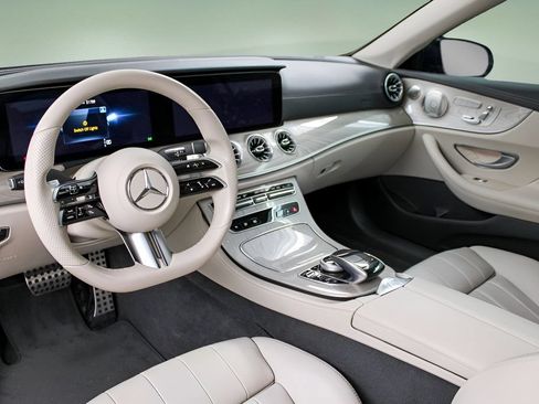 Used 2022 Mercedes-Benz E 450 Cabriolet image 9
