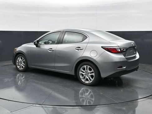 Used 2016 Scion iA FWD image 7