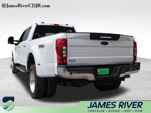 Used 2022 Ford F450 XLT w/ XLT Premium Package AWD/4WD image 3