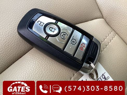 Used 2022 Ford Edge SEL w/ Convenience Package image 30