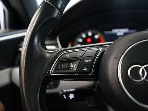 Used 2017 Audi A4 2.0T Premium image 31