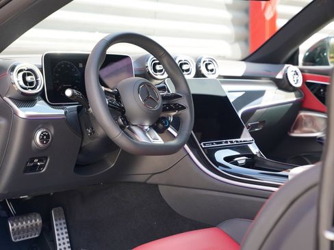 Used 2026 Mercedes-Benz CLE 53 AMG 4MATIC Coupe image 4